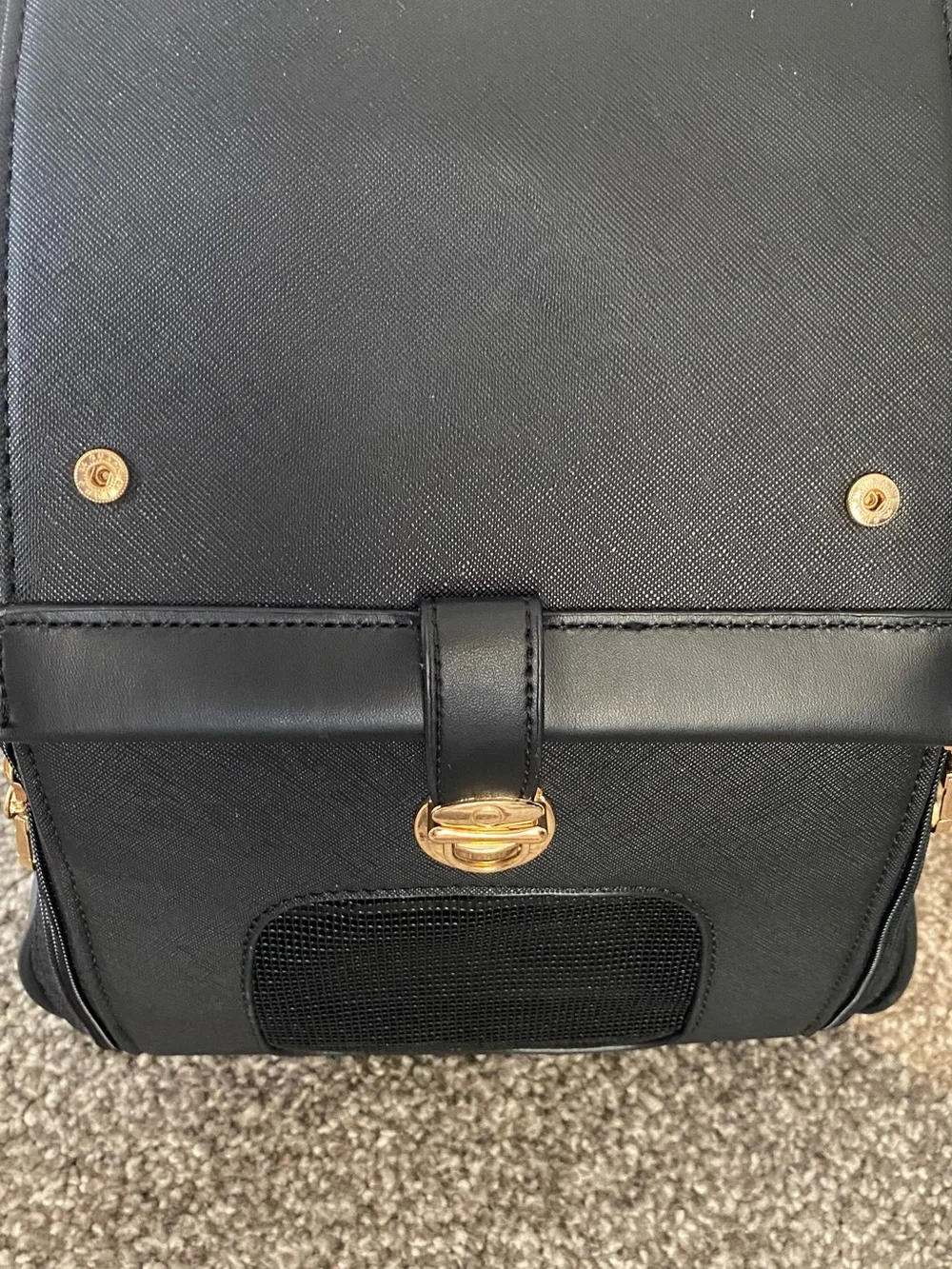 N/A versatile black